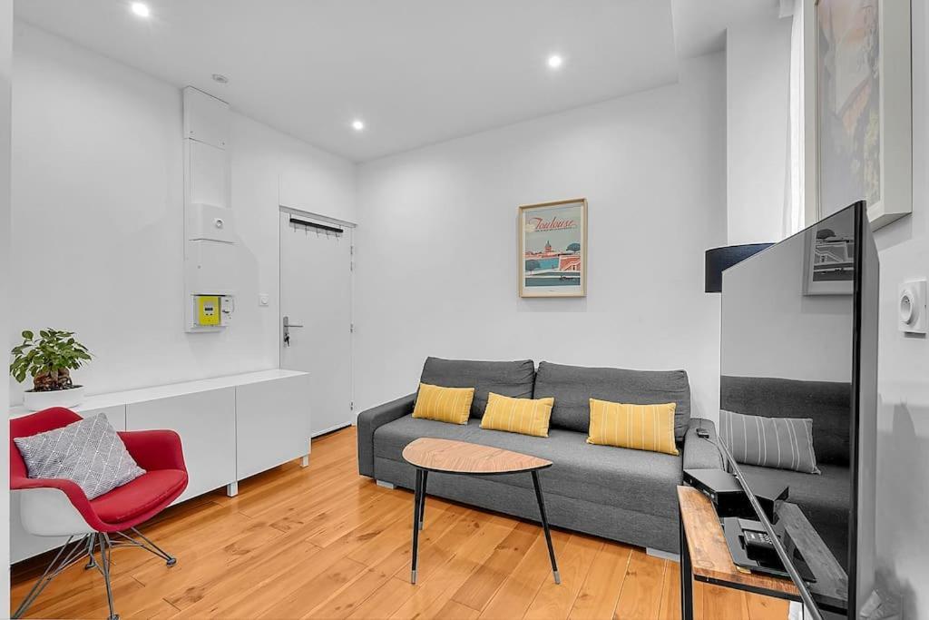 Le Cocon - T2 Cosy Hypercentre Avec Parking Apartment Toulouse Bagian luar foto